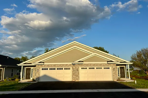 588 FULLER LN