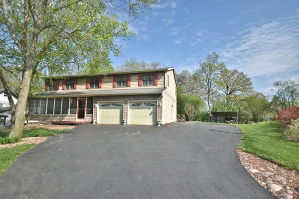 6N264 WEBER DR