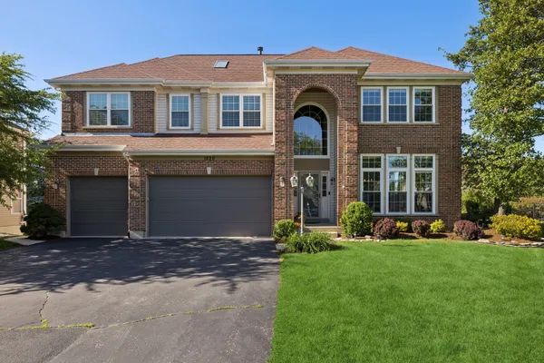 1820 BROADSMORE DR