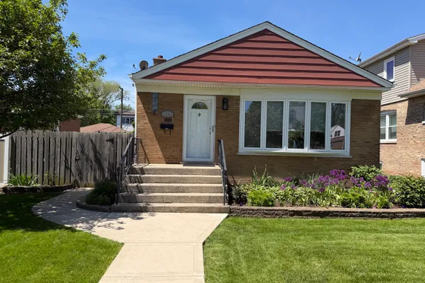 3442 PRAIRIE AVE