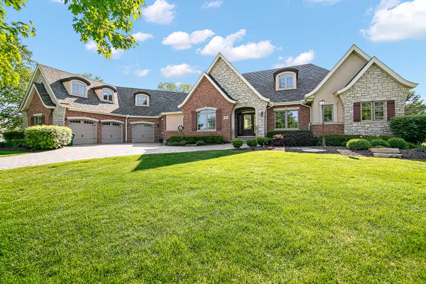 18048 S CRYSTAL LAKE DR