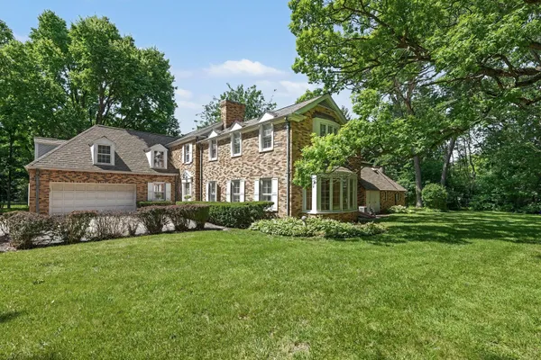319 TIMBERLINE DR