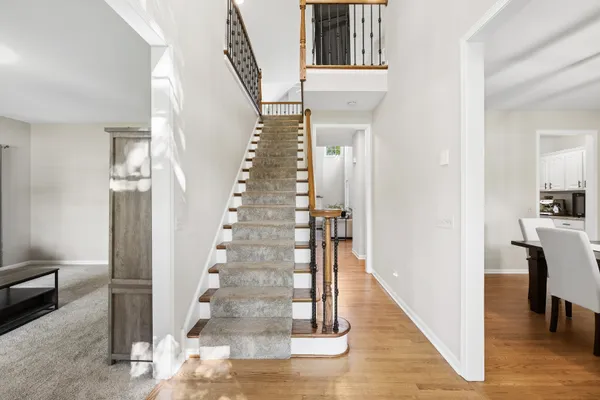 3763 ERIN CT