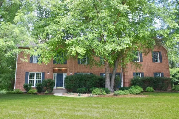 3763 ERIN CT