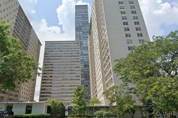 3950 N LAKE SHORE DR 317C