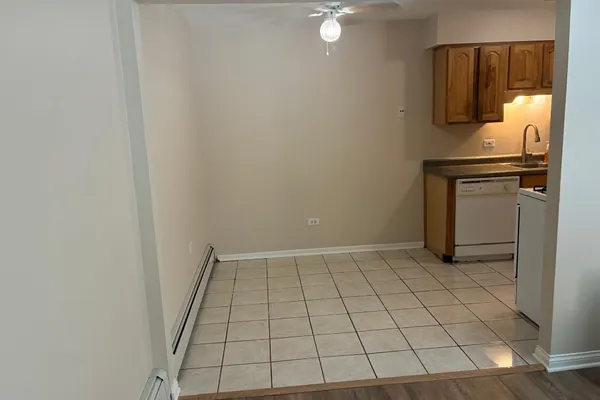 4616 MAPLE AVE 1A