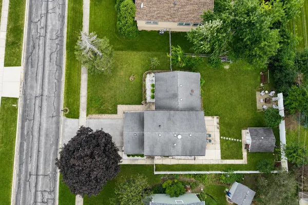 450 HEATHER LN