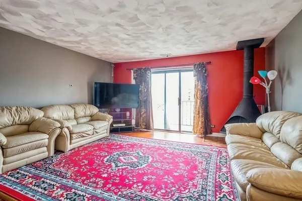 711 TIPPERARY CT 2D