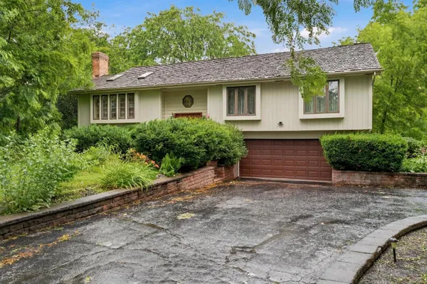 21 SEQUOIA RD