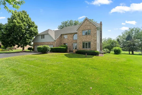 24161 BRANCASTER DR