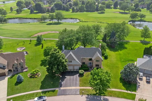 24161 BRANCASTER DR
