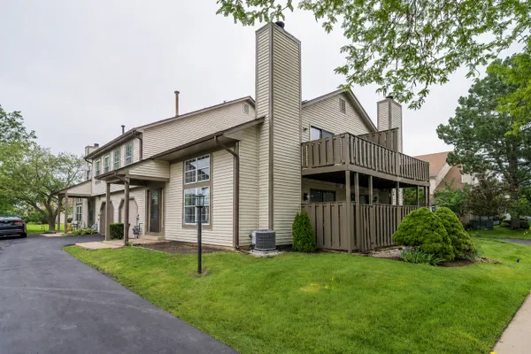 1224 CLEMATIS DR
