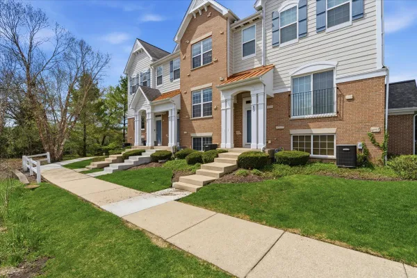 65 ARCADIA LN