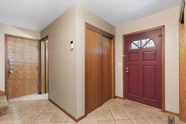 5848 WEYMOUTH DR