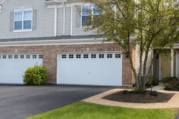 2521 EVERGREEN CIR