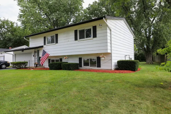 273 BERKSHIRE DR