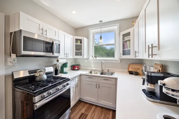 338 S E AVE 3N