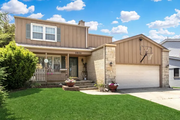 2950 BRIARWOOD DR