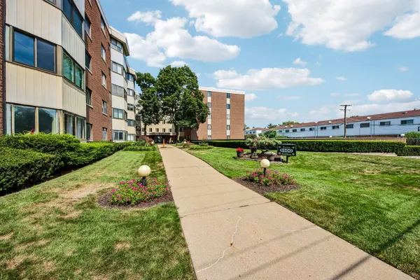5500 LINCOLN AVE 507W
