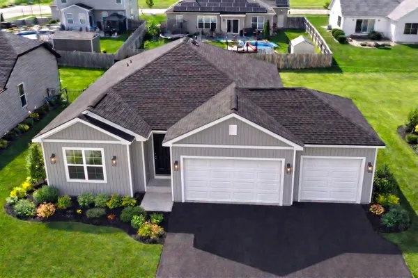 1017 JOEL LN