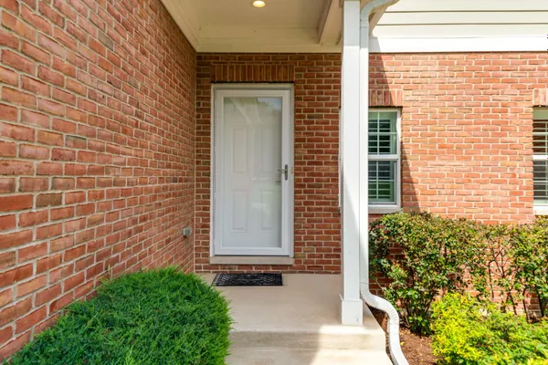 1815 TORREY PKWY
