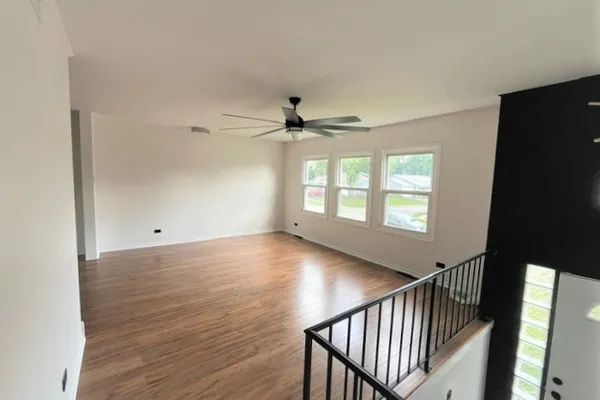 425 CANYON TRL
