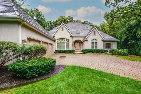 1 BRIARWOOD LN