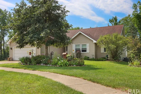 304 HAWTHORNE CT