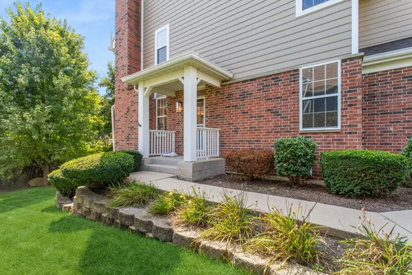 135 TANGLEWOOD DR