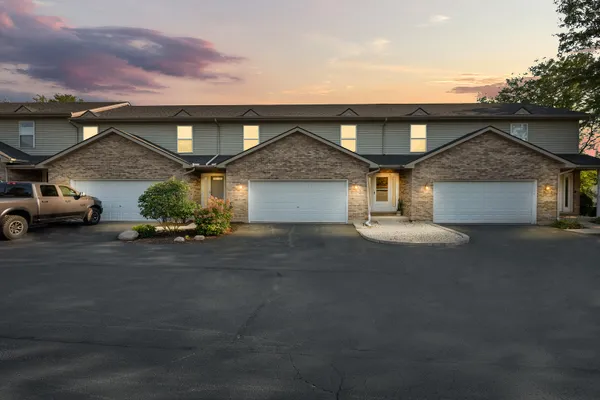873 SHEPHERD LN 873