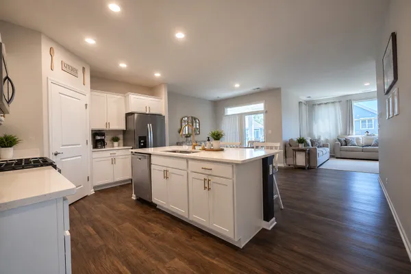 1200 REDTAIL CIR