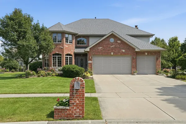 20015 RED OAK DR