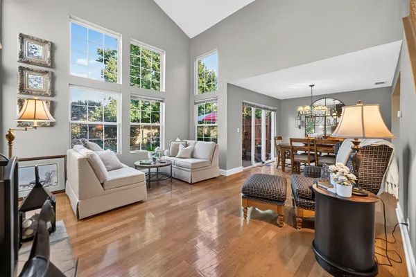 3844 RELSTAR CT