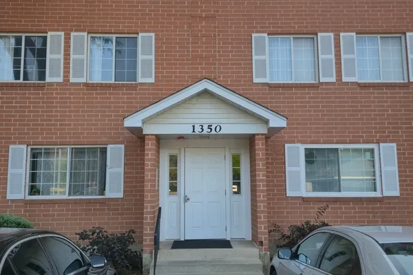 1350 S LORRAINE RD E