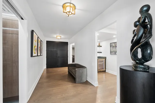 161 E CHICAGO AVE 44A