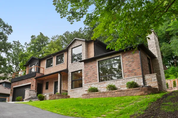 615 HARPER DR