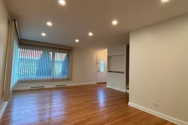2500 W BIRCHWOOD AVE A