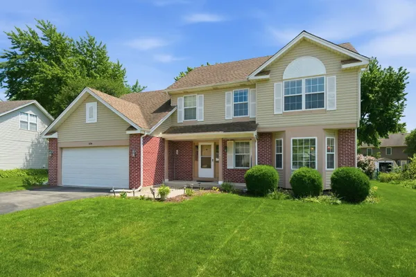 636 BRIARWOOD LN