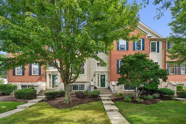 1628 EDINBURGH DR 100-2