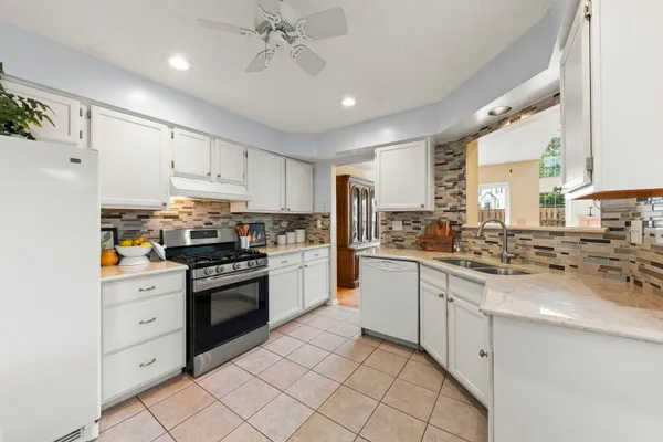 314 CIMARRON RD