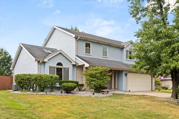 1125 DARIN DR