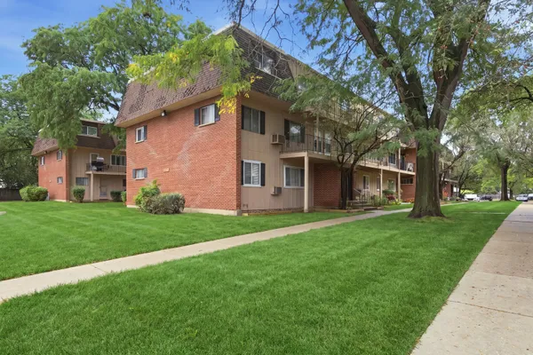 2508 ALGONQUIN RD 2