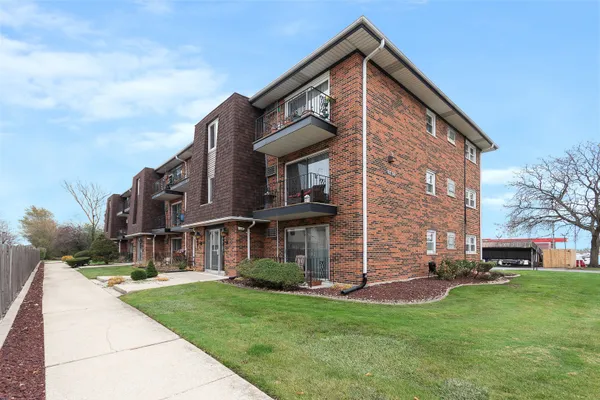 12635 S KOSTNER AVE 3F