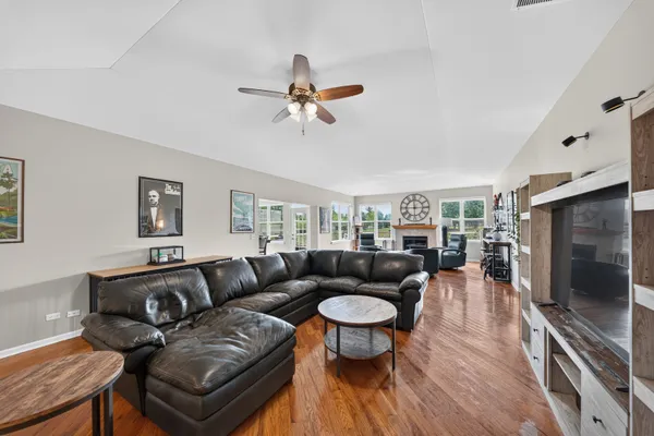 840 VERDI CT