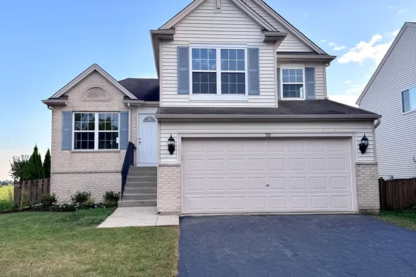 70 E MEADOW DR