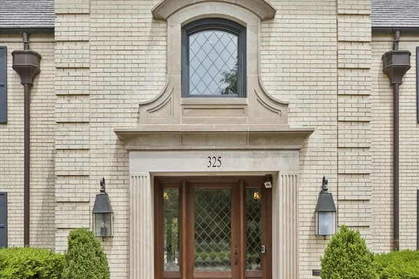 325 PRINCETON RD