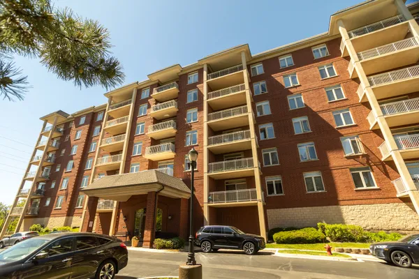 8440 CALLIE AVE 606