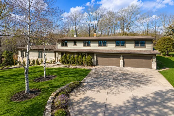 1971 COUNTRYSIDE DR