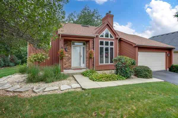 950 DUNHAM DR