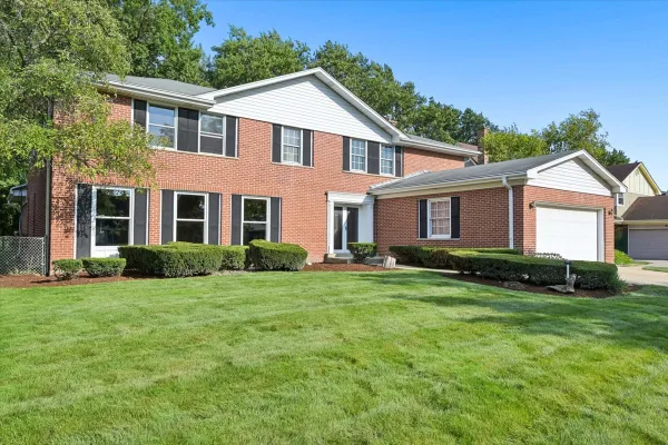 937 SUTTON DR